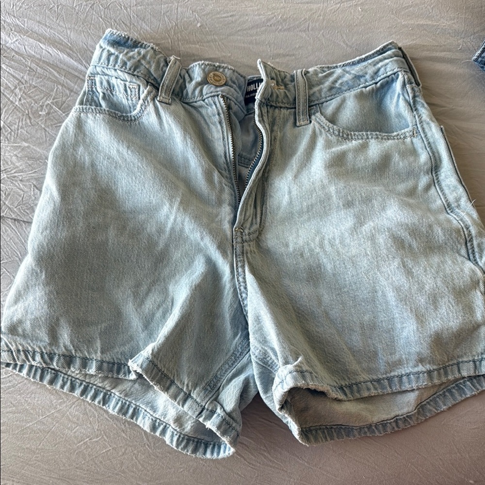 Hollister Blue Jean Shorts High-Waisted Raw-Edged